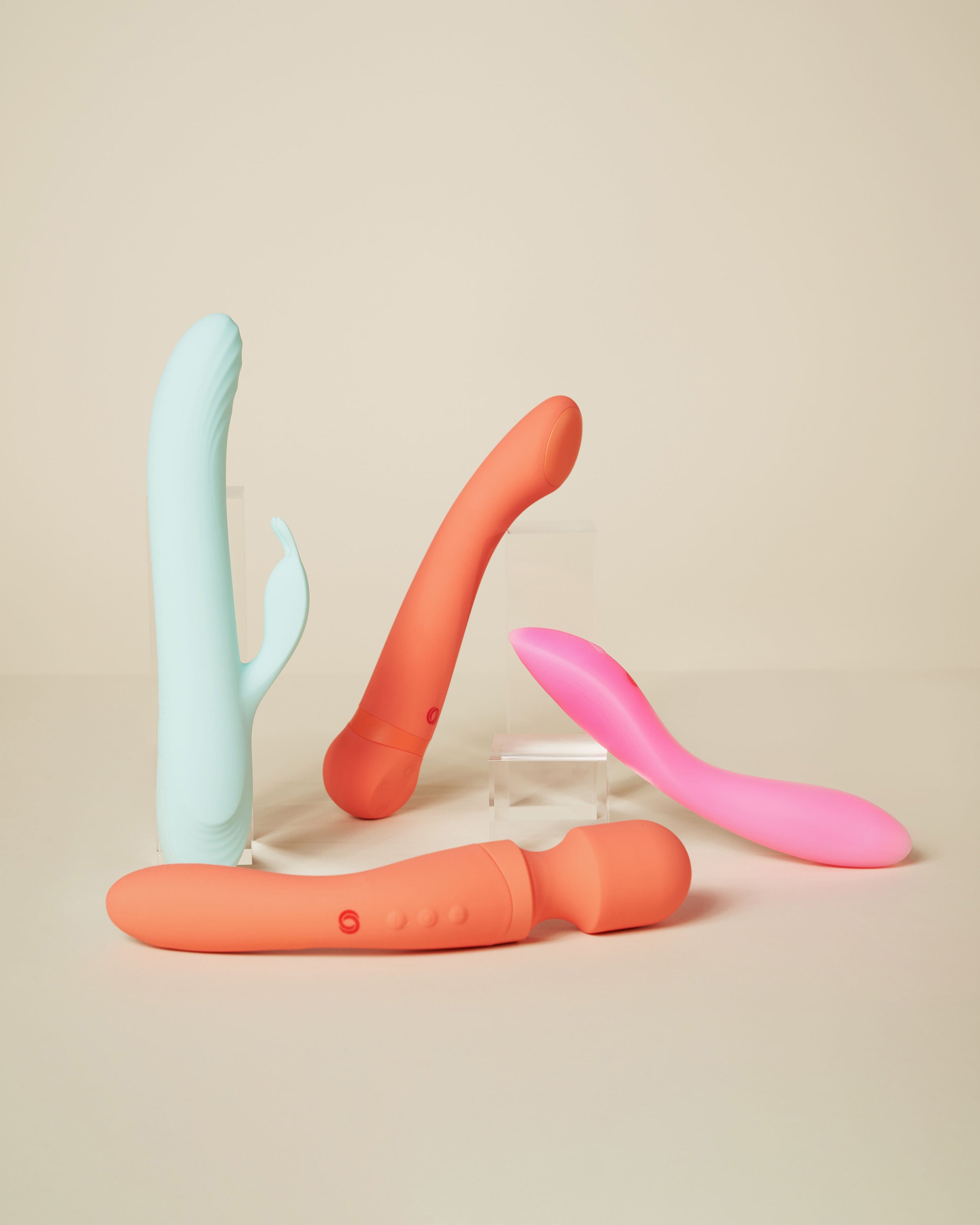 Control Be Playful - Vibrador para trás e para a frente com estimulador clitoriano